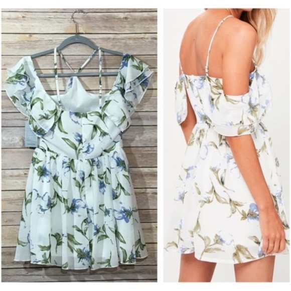 NWT Missguided Halterneck Floral Skater Dress – 2 - Picture 2 of 8